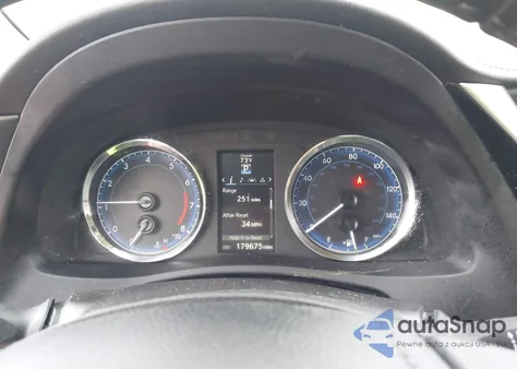 2019 Toyota Corolla Xle z USA, uszkodzony, nr VIN 2T1BURHE3KC170315